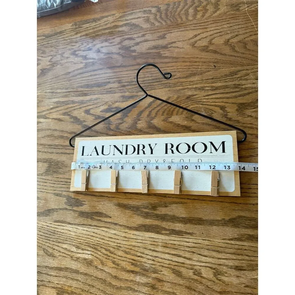 Jetec Rustic Laundry Room Sign with Clothespins & Hanger 16"x6" - Picture 2 of 3
